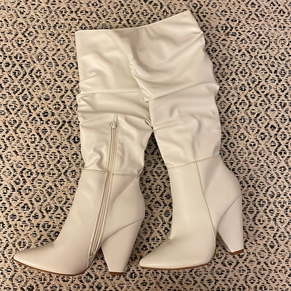 Shoes - White knee high boots